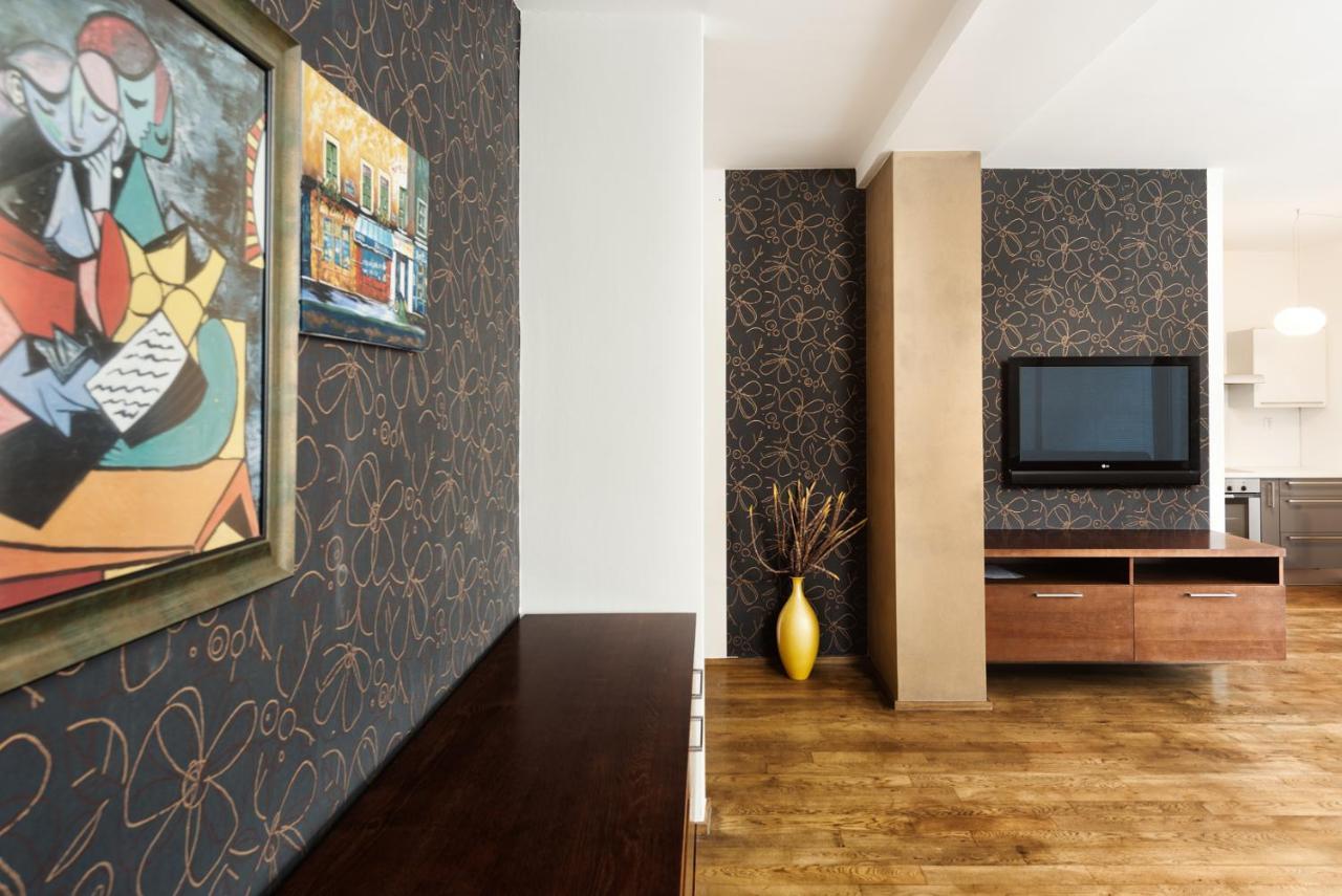 Hotel Sharingham Brno Exterior foto